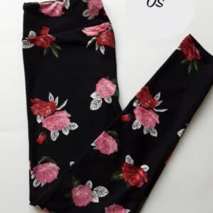 NWOT LULAROE LEGGINGS OS